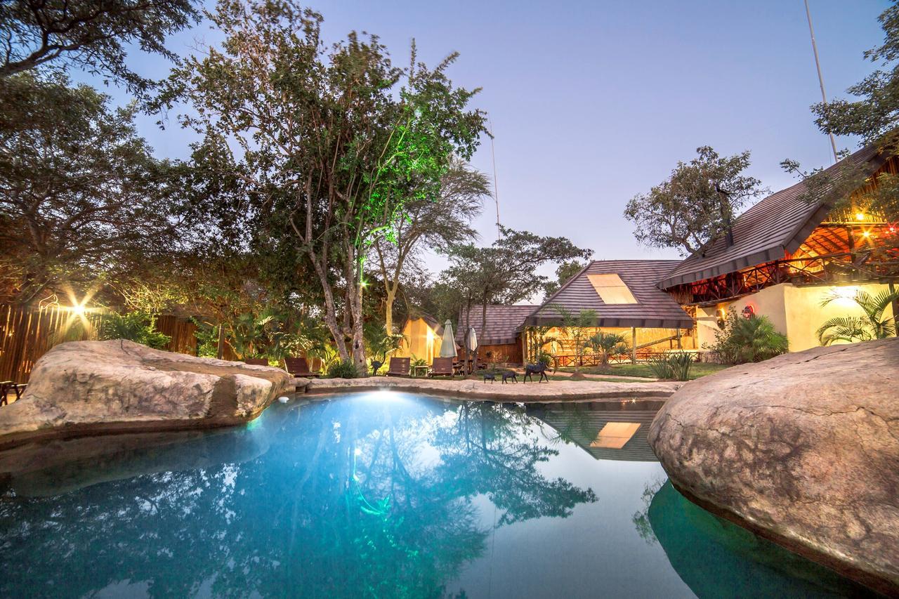 Pezulu Tree House Lodge Hoedspruit Extérieur photo